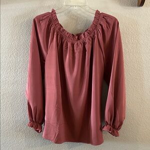 Ruched Off-Shoulder Blouse in Rosewood